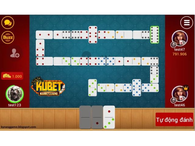 Domino online